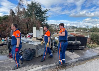 alt = la protection civile mobilisée lors des inondations à Givors